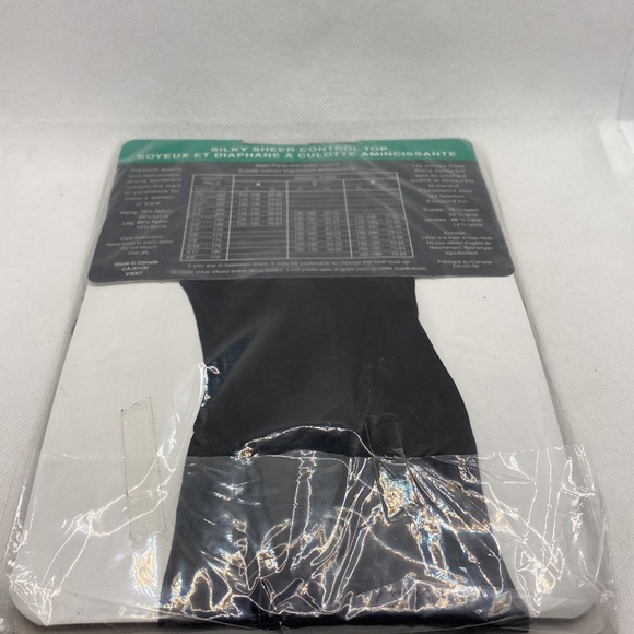 Gloria Vanderbilt Silky Sheer Control Top Pantyhose Nylons Size D 160-200 lbs - Picture 7 of 8